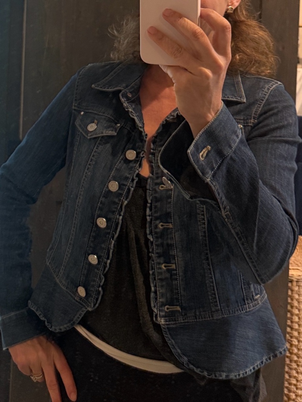 White House Black Market Dark Blue Denim Jacket - Women's Cropped Trucker size 4 - Picture 7 of 7
